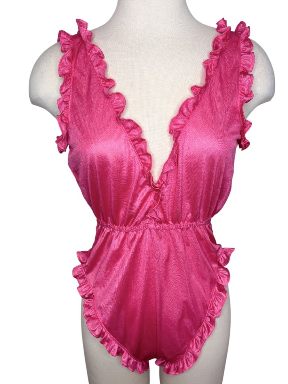 Vintage JC Penney Pink Nylon V-Neck Ruffle Teddy Bodysuit Lingerie Size Medium
